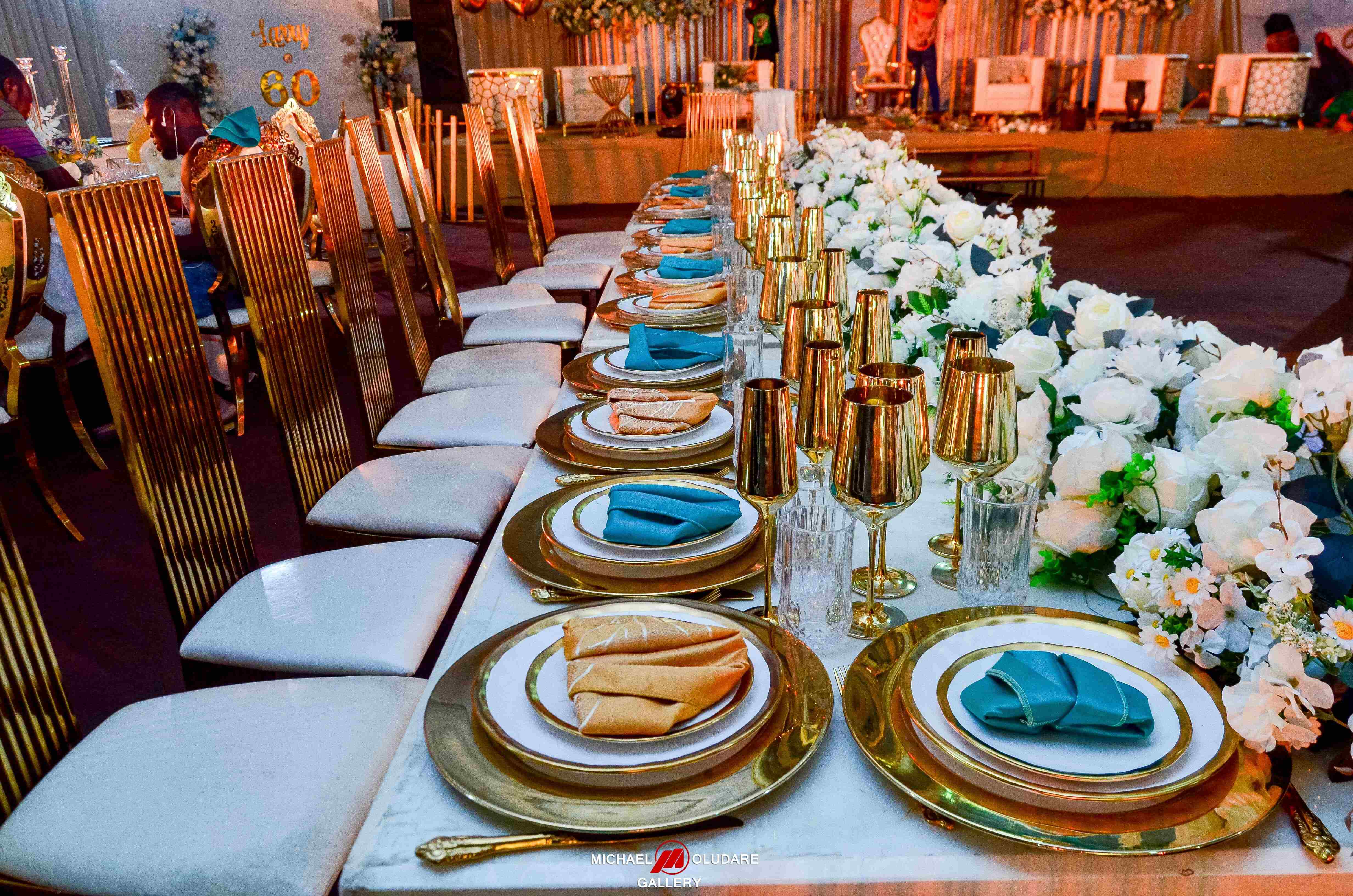 Table styling with soft lilac florals
